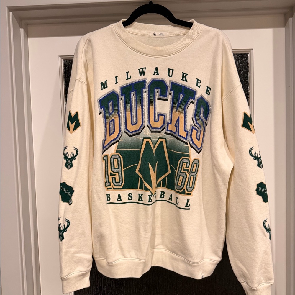 milwaukee bucks 47 oversized crew neck sweatshirt - Picture 3 of 4